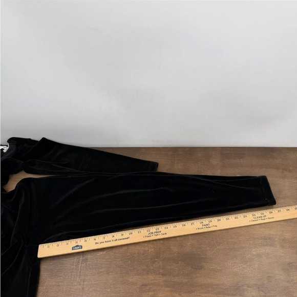 Vintage Ann Taylor Black Velvet Catsuit Bodysuit One Piece Long Sleeve Medium - Picture 10 of 12